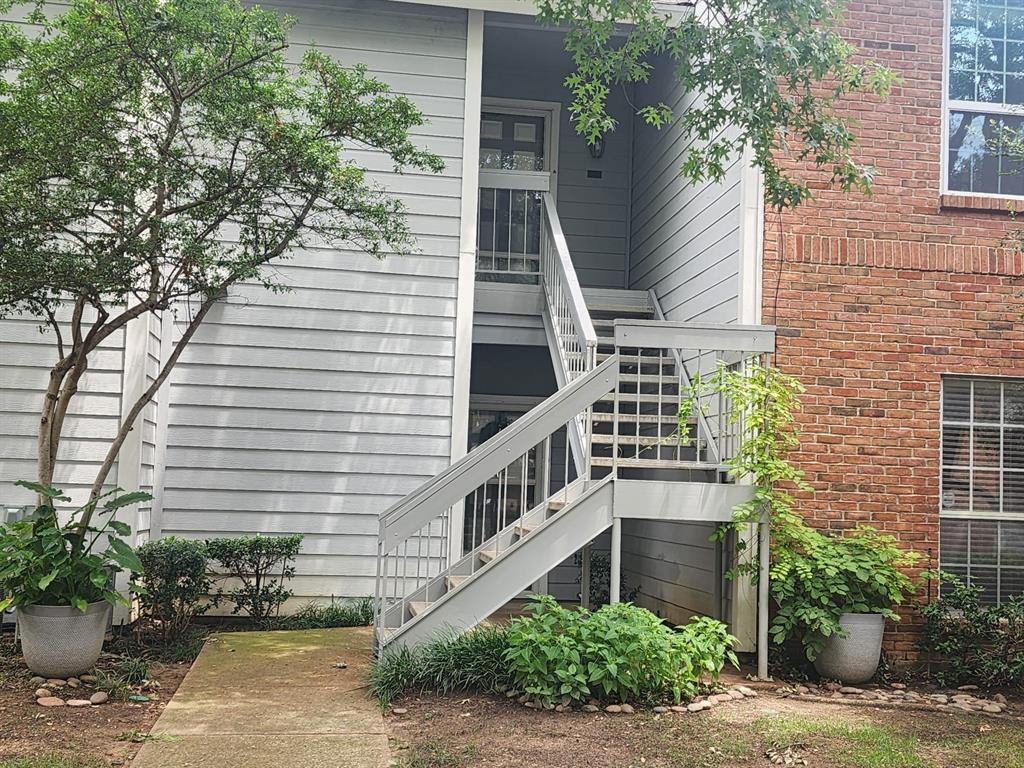 St James Place Condo - Residential