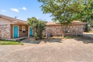 Prime Investment Opportunity in the Arlington Entertainment District! This 1980-built duplex offers a total of 4 bedrooms and 2 full bathrooms, spread across a spacious 2,012 square feet of living area. Perfectly positioned for maximum ROI, the property consists of two well-proportioned units: Unit #1122 at 1,014 square feet and Unit #1124 at 998 square feet. The building is situated on a 6,721 square foot lot and features a durable slab foundation, composition shingle roof, and central heating and cooling. The exterior includes a common concrete parking area for residents and guests and has room to fit 6-8 cars.
Investors will appreciate the immediate cash flow, as one side is currently secured on a one-year lease for $1,350 per month starting May 9th, 2026. The second unit will be delivered vacant, providing an opportunity for a savvy investor to leverage the high-demand Entertainment District location for Airbnb or short-term rental income! Located within Arlington ISD and just minutes from world-class stadiums and attractions, this listing is a rare find in a top-tier location.