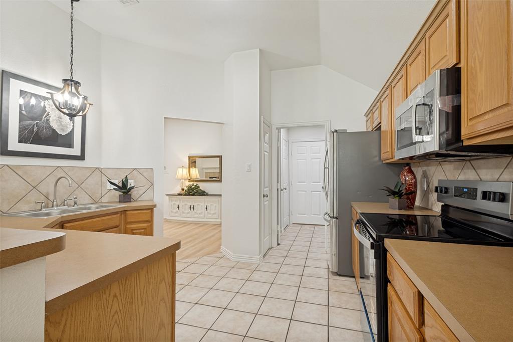 Country Brook Park Estate - Residential