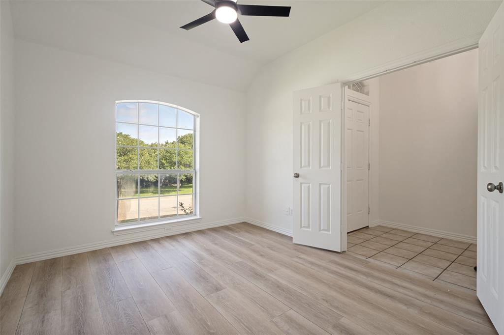 Country Brook Park Estate - Residential