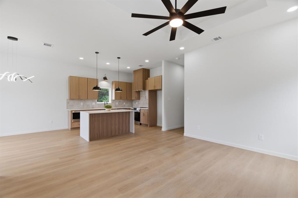 Comanche Cove - Residential