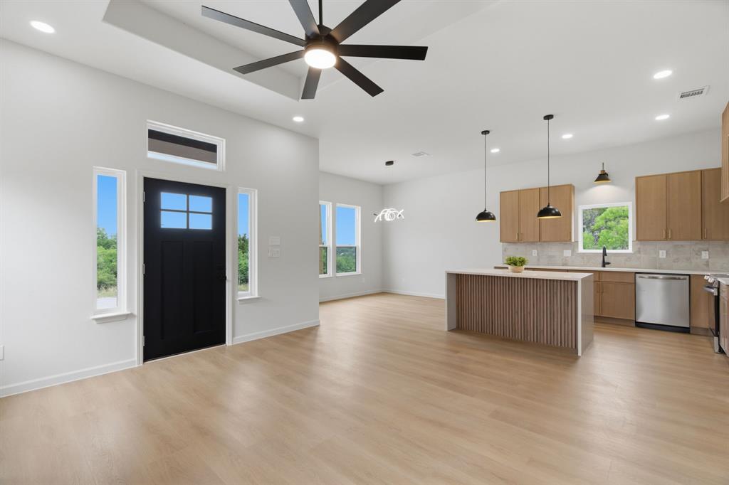 Comanche Cove - Residential