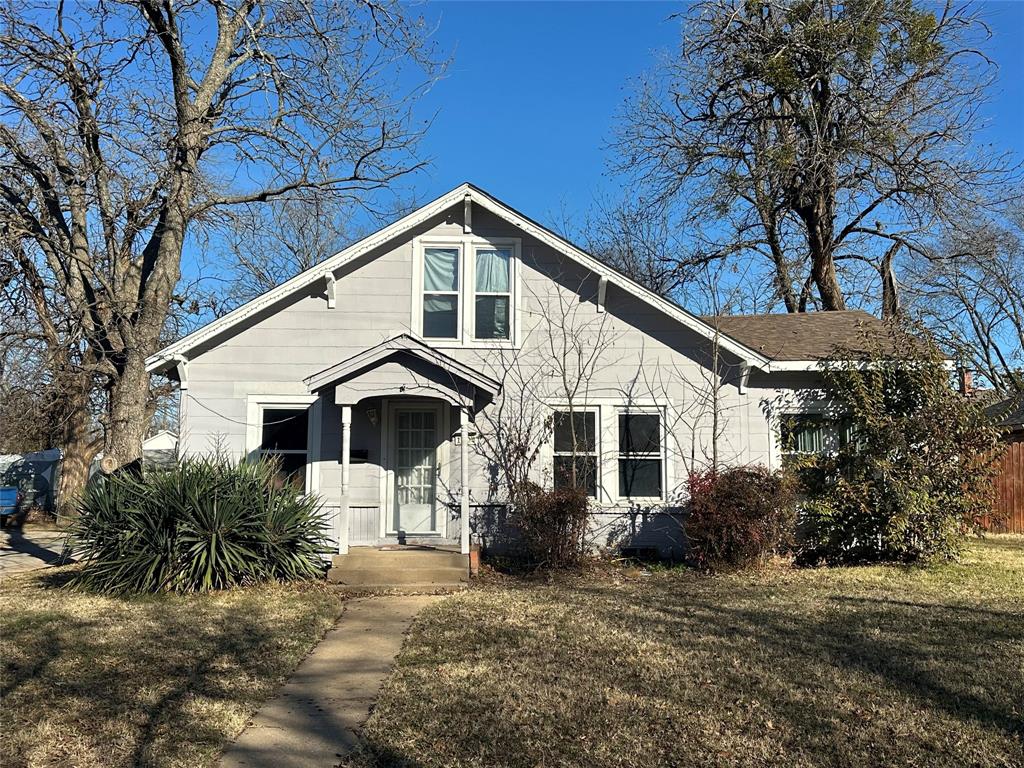 Great opportunity in Sherman! This 3-bedroom, 1-bath home offers 1,708 square feet of living space with several key updates already completed. Updated flooring and newer dual-pane windows (less than 4 years old) enhance both style and energy efficiency while helping reduce future maintenance concerns.  The spacious layout provides flexible living areas and generously sized bedrooms, offering comfort and functionality. Dual-pane windows improve year-round comfort, and the updated flooring adds a modern touch throughout.  With solid square footage and thoughtful improvements, this Sherman home offers space, updates, and opportunity.