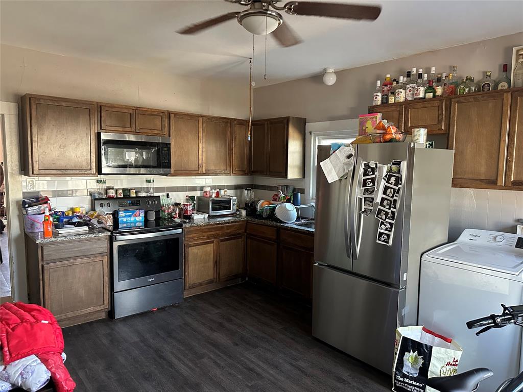 Geren J P Addnreplt Fitch - Residential
