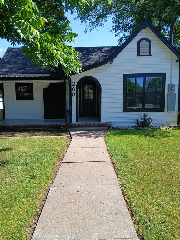 RENOVATED 3 BEDROOM 2.5 BATH HOME HAS AN OPEN FLOOR PLAN WITH A LARGE LIVING ROOM. ROOF PUT ON IN APRIL 2026, FREASH PAINT INSIDE AND OUT! UPDATED PLUMBING, ELECTRIC, DUCTWORK, AND NEW HVAC SYSTEM INSTALLED IN MARCH! PRIMARY BEDROOM HAS A LARGE BATHROOM WITH DUAL VANITY SHOWER BATHTUB COMBO.  SECOND BATHROOM HAS TILED SHOWER WITH GLASS DOOR AND UPDATED VANTITY. SEPERATE LAUNDRY ROOM, HALF BATHROOM AND OFFICE AREA. GREAT BACK YARD WITH CONCRETE PATIO. COME SEE IF THIS IS WHAT YOU ARE LOOKING FOR IN A HOME!