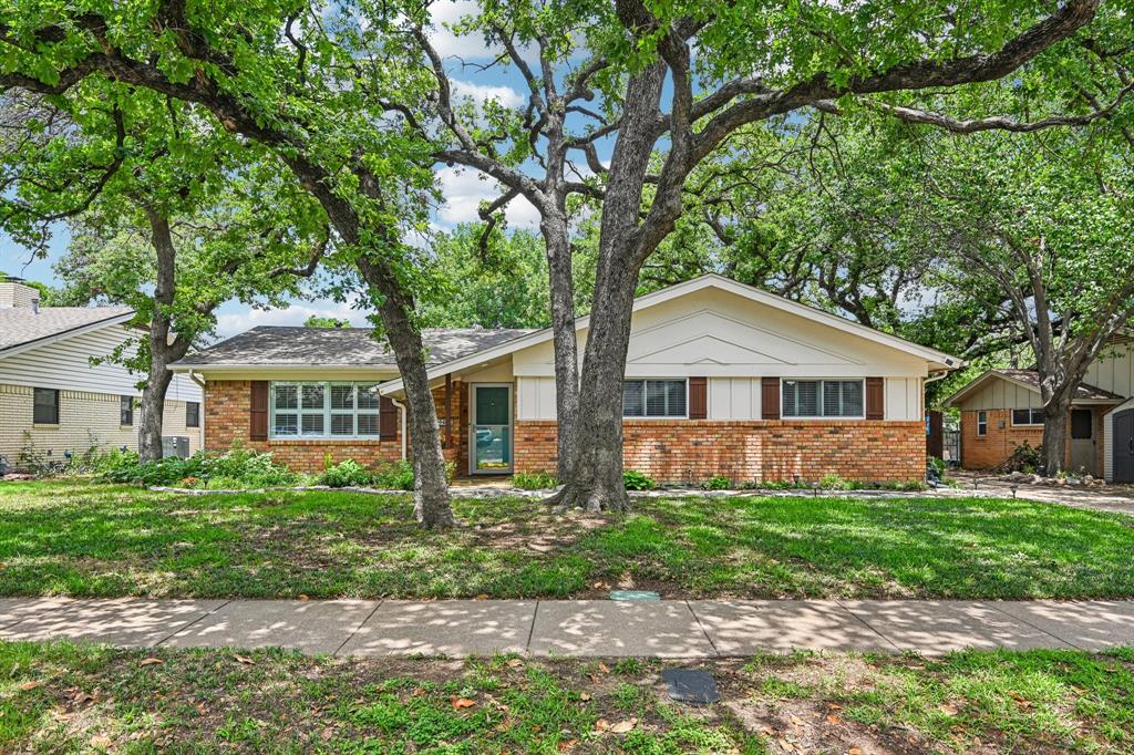 Come tour this beautiful mid-century home in Hurst, offering timeless character in a well-established neighborhood. Conveniently located just minutes from schools, shopping, and dining, this home combines classic appeal with everyday convenience. Enjoy a backyard oasis that provides a private retreat for relaxing, entertaining, or simply enjoying the outdoors. Complete with two storage sheds, this property offers added space for storage, hobbies, or projects while maintaining its inviting charm.