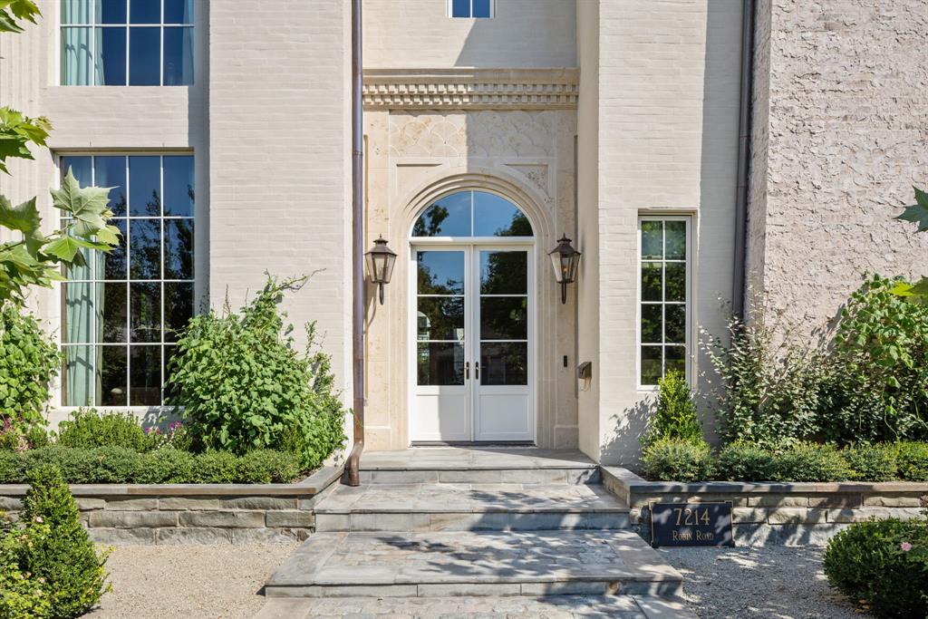 Lovers Lane Heights - Residential