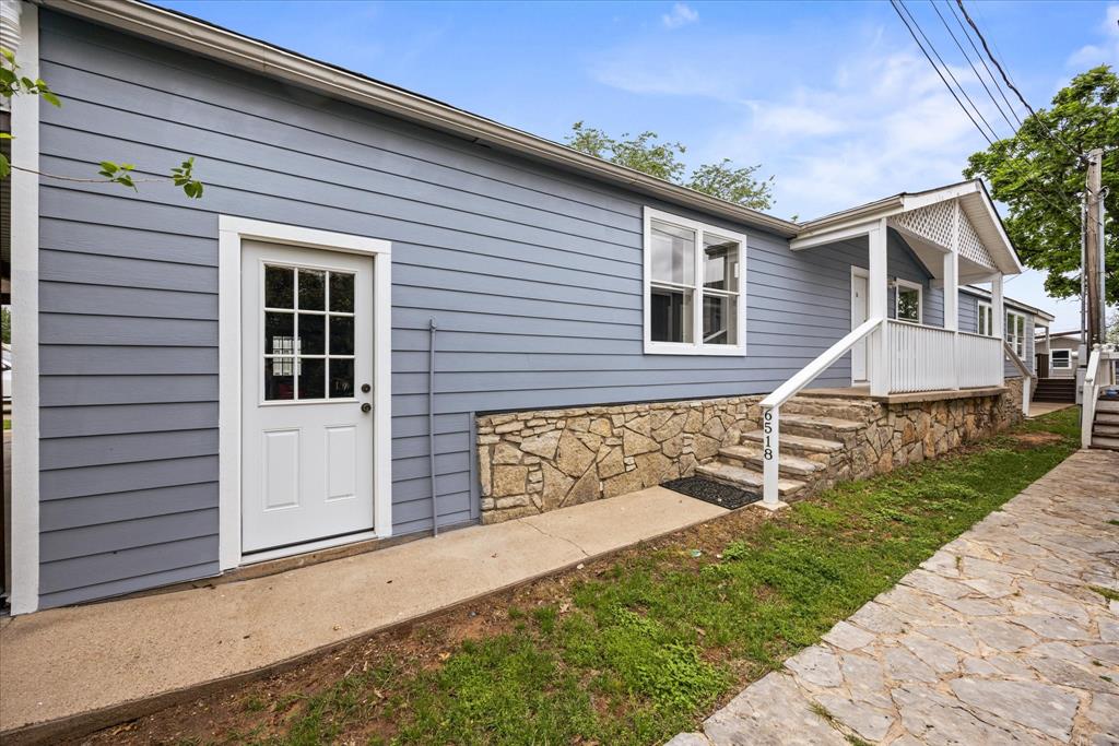 Blue Water Shores - Residential