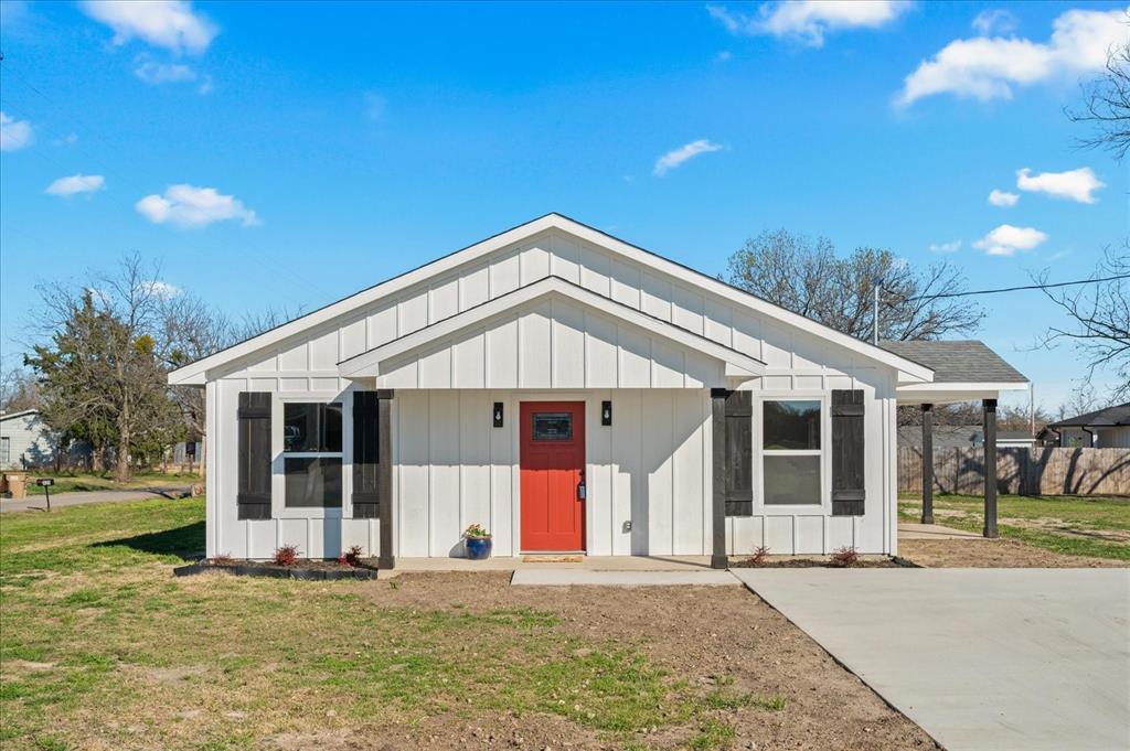 A fresh start begins here. Located in sought-after Lone Oak ISD, this brand-new 3-bedroom, 2-bath home sits proudly on a beautiful corner lot and was designed with everyday comfort in mind. Step inside to an inviting open floor plan where conversations flow easily from the kitchen to the living space This home is perfect for hosting family, gathering with friends, or simply enjoying a quiet night at home. Start your mornings with coffee on the covered front porch and wind down in the evenings on the back patio as the day comes to a close. And with a close walk to downtown Lone Oak, you’ll love the convenience of small-town charm just steps from your front door. Whether you’re buying your very first home or looking for a place that’s easier to maintain without giving up style, this home offers a fresh, simple way to live. Home should feel this easy.