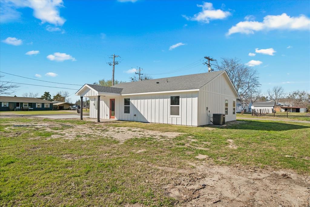 Orig Town Of Lone Oak - Residential