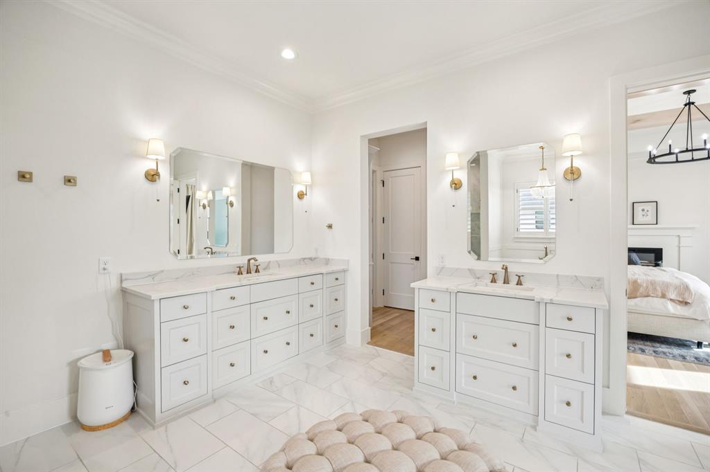 Hidden Creeks Pointe - Residential