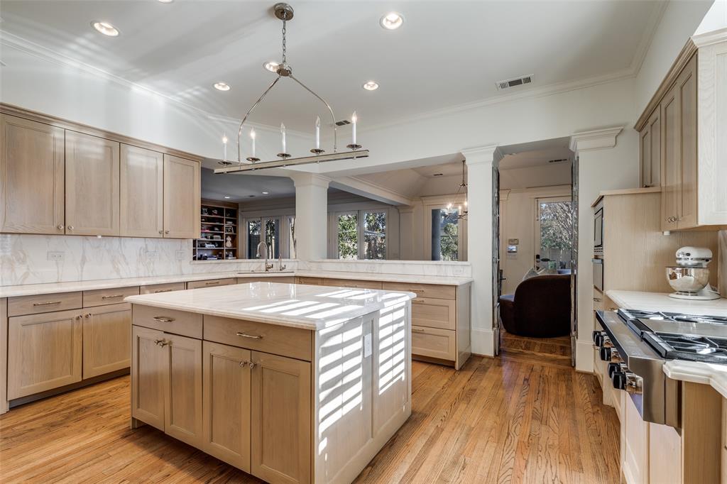 HIGHLAND PARK - Residential