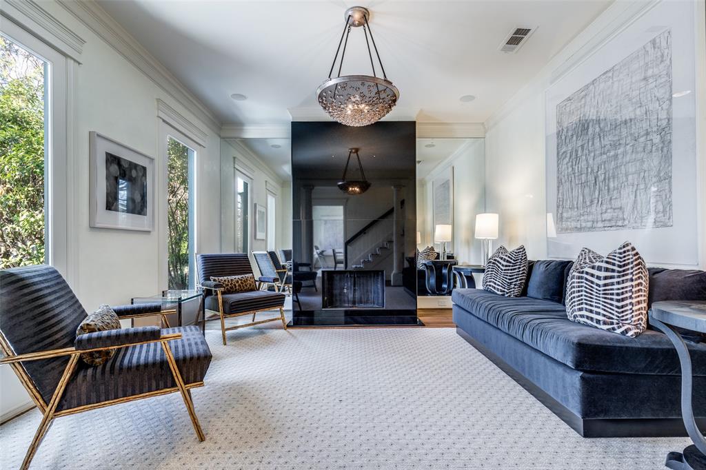HIGHLAND PARK - Residential