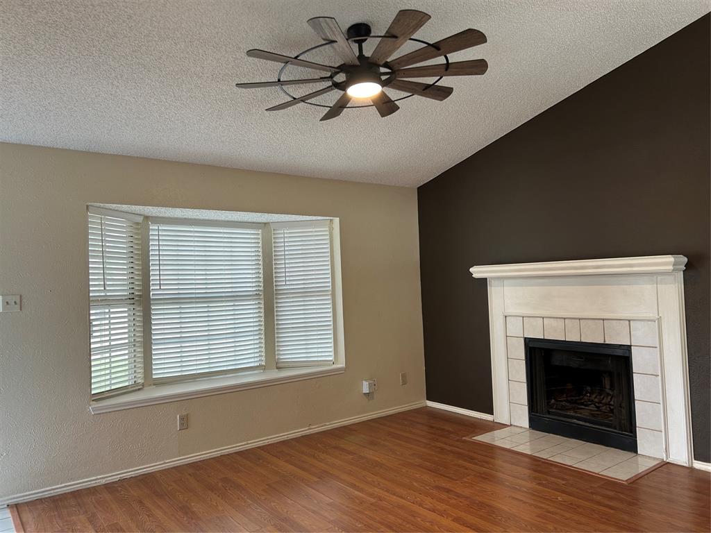 Huntington Village Add - Residential