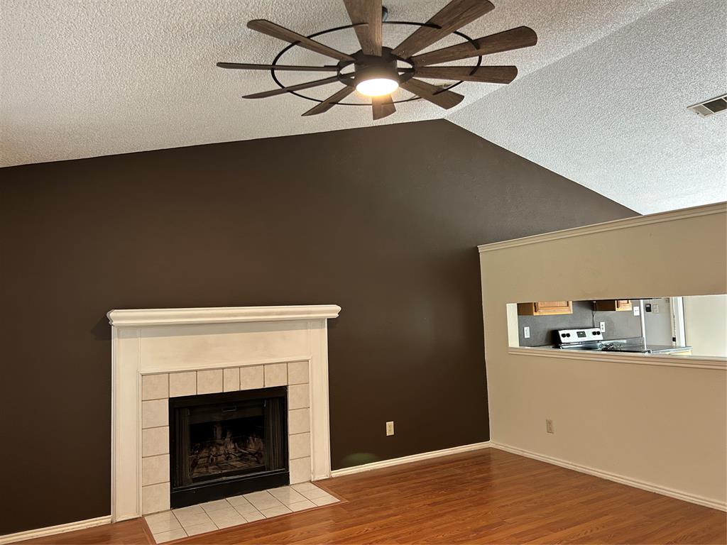 Huntington Village Add - Residential