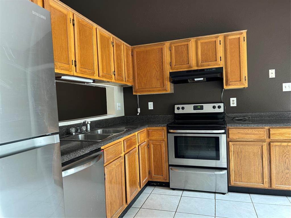 Huntington Village Add - Residential