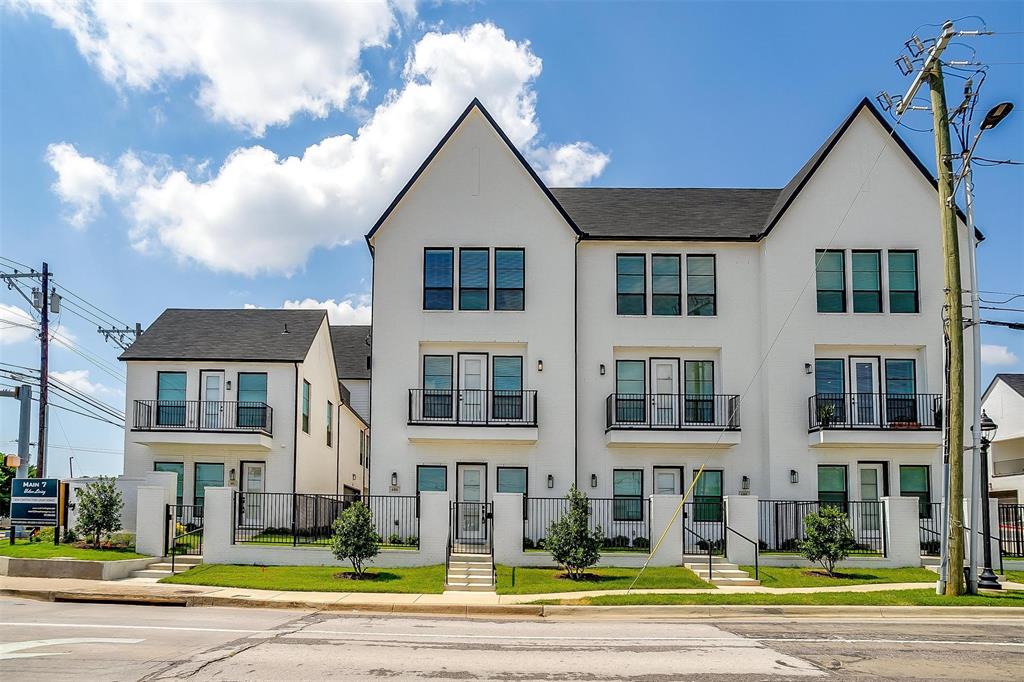 Main 7 Twnhm Add - Residential