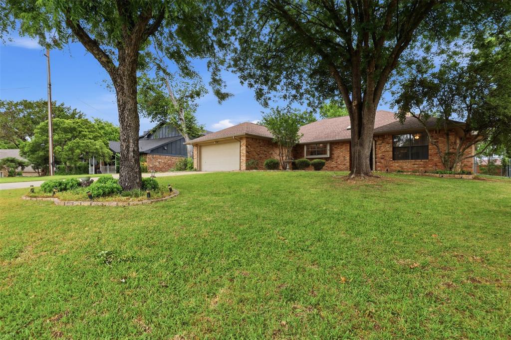 Decordova Bend Estate - Residential