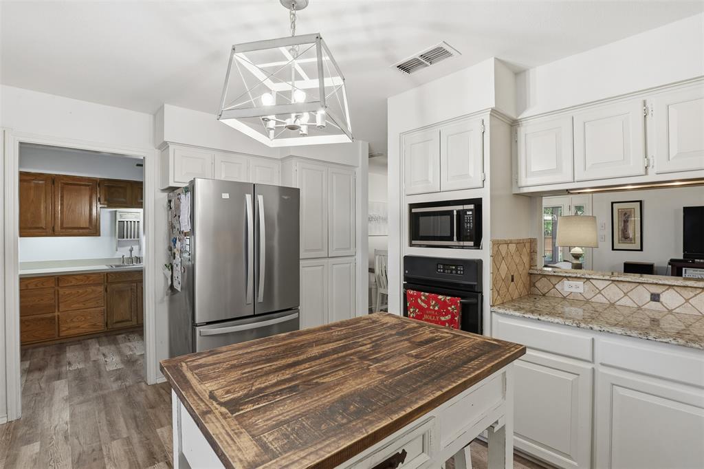 Decordova Bend Estate - Residential