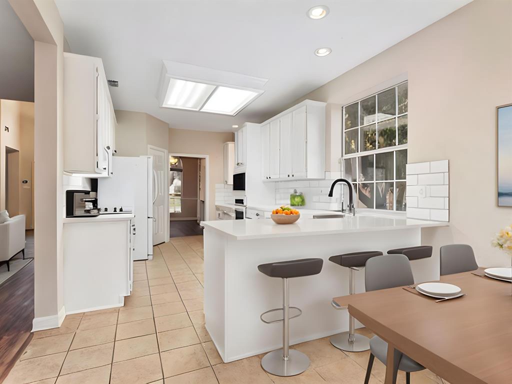 Fairfax Meadows - Residential Lease