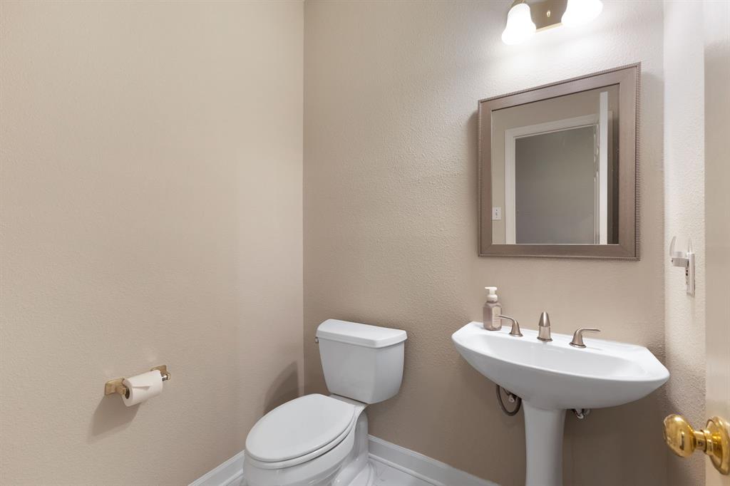Fairfax Meadows - Residential Lease