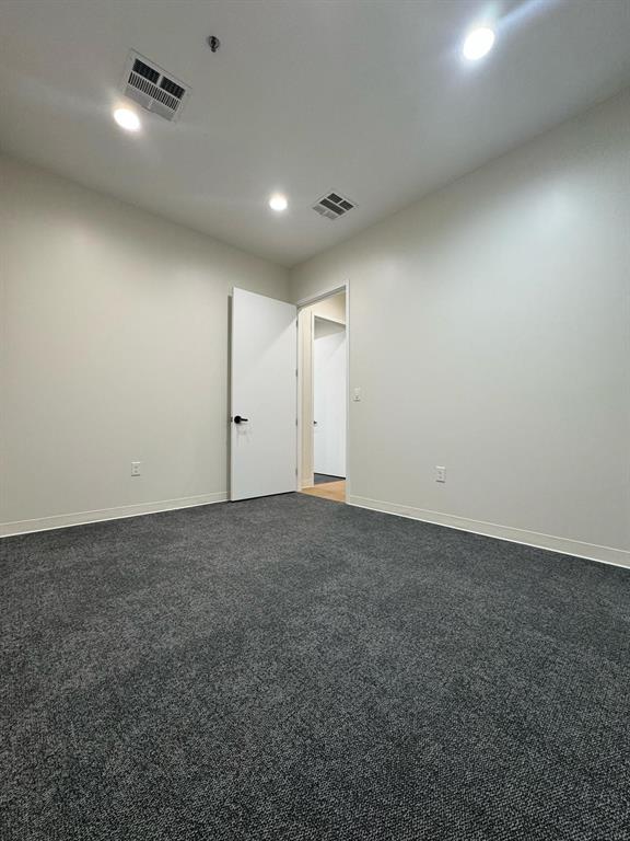 S11628 - Commercial Sale