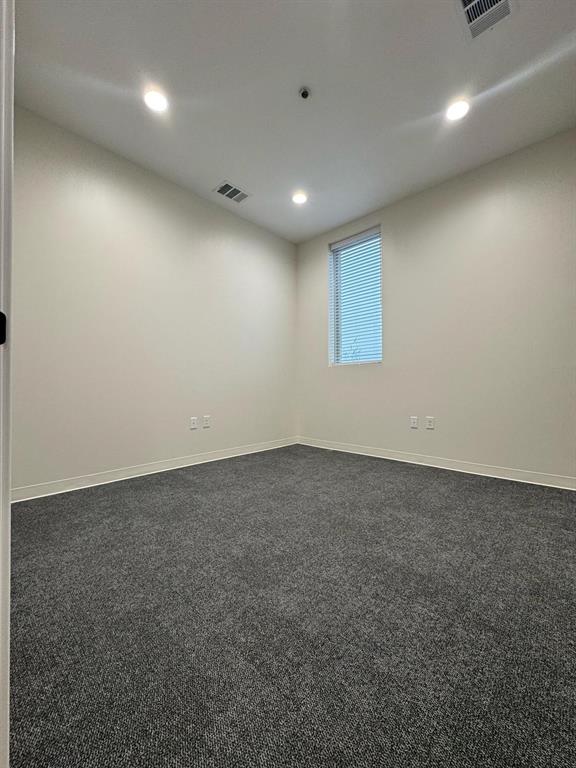 S11628 - Commercial Sale