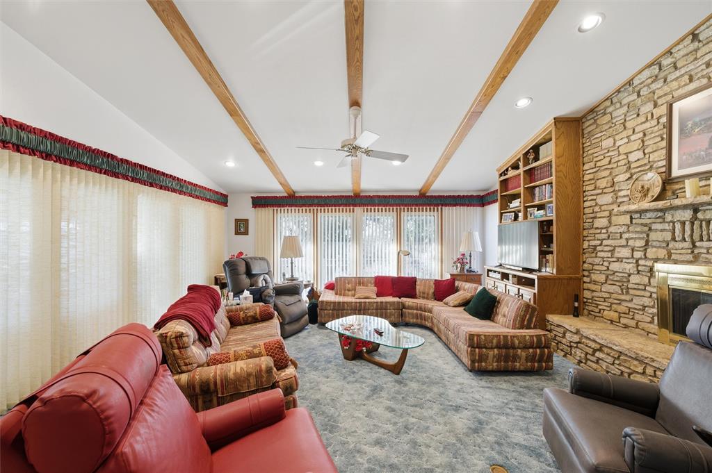 MC FADDEN - Residential
