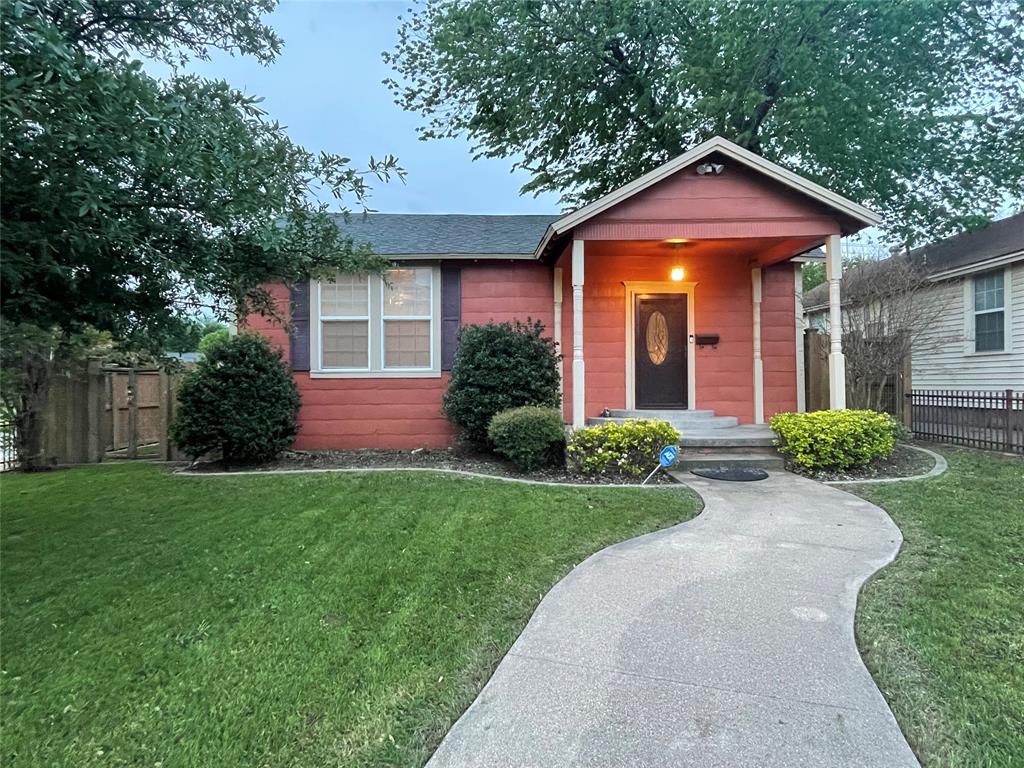Welcome Home to this charming two-bedroom, one-bath cottage in the desirable Arlington Heights neighborhood. Greeted by a lovely corner lot with a cozy front porch surrounded by a wrought iron fence, this beautifully remodeled home has tons of curb appeal. The interior features stunning tall ceiling, updated floors and fresh paint. The bedrooms are very spacious in the home. The large back deck and concrete carport makes this a wonderful home for entertaining guest. The two-car carport with a motorized garage door opener provides secure off-street parking. This home is sure to impress with easy access to all that Fort Worth has to offer, including world-class museums, restaurants, shopping centers, parks, and entertainment venues