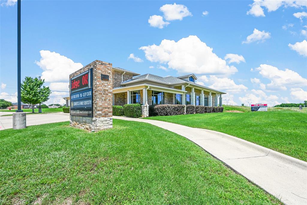 Lake Parks Add - Commercial Sale
