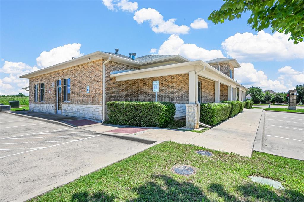 Lake Parks Add - Commercial Sale