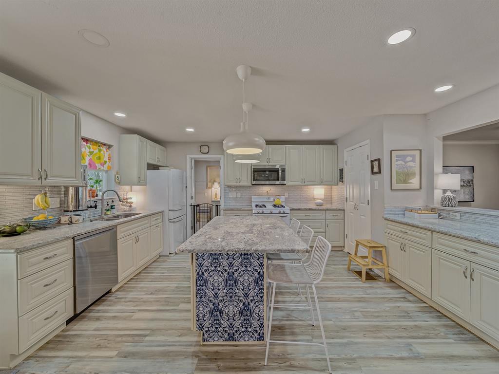 Boat Club Estates - Residential