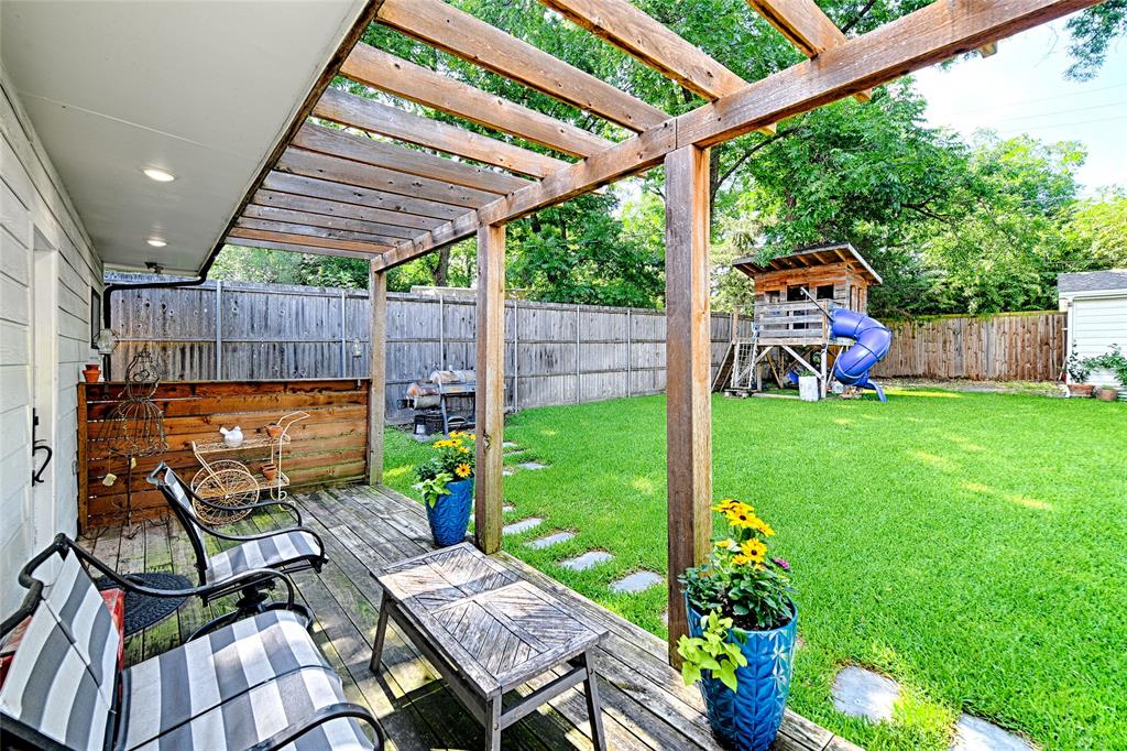 Elmwood - Residential