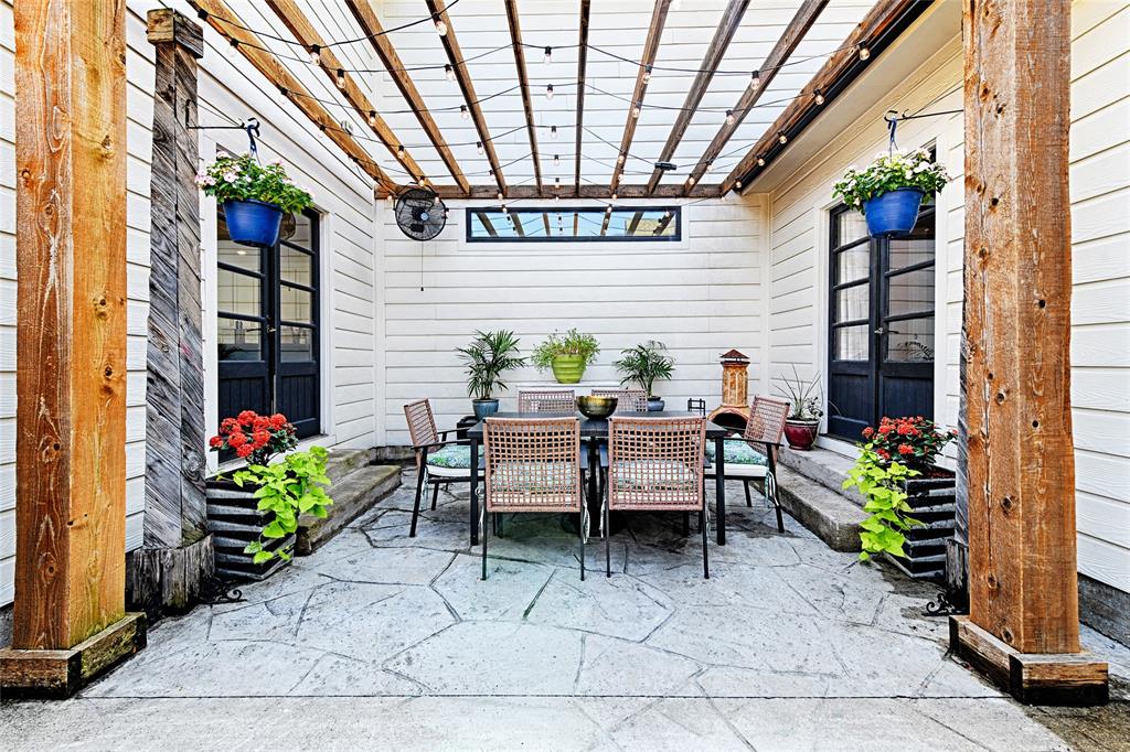 Elmwood - Residential