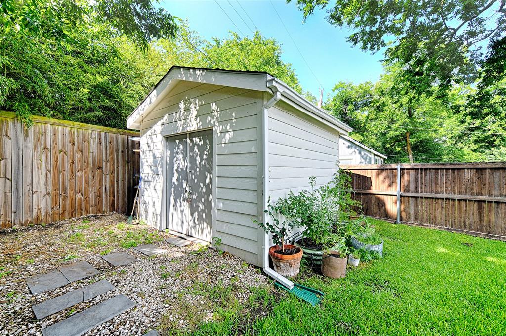 Elmwood - Residential