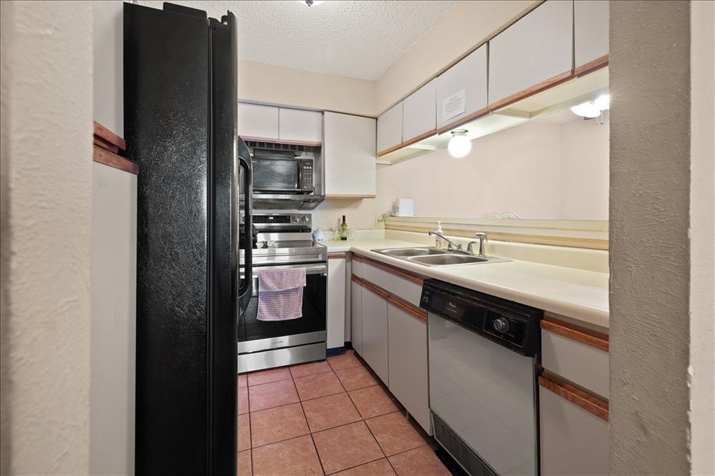 Westmount Condos Ph 01 - Residential
