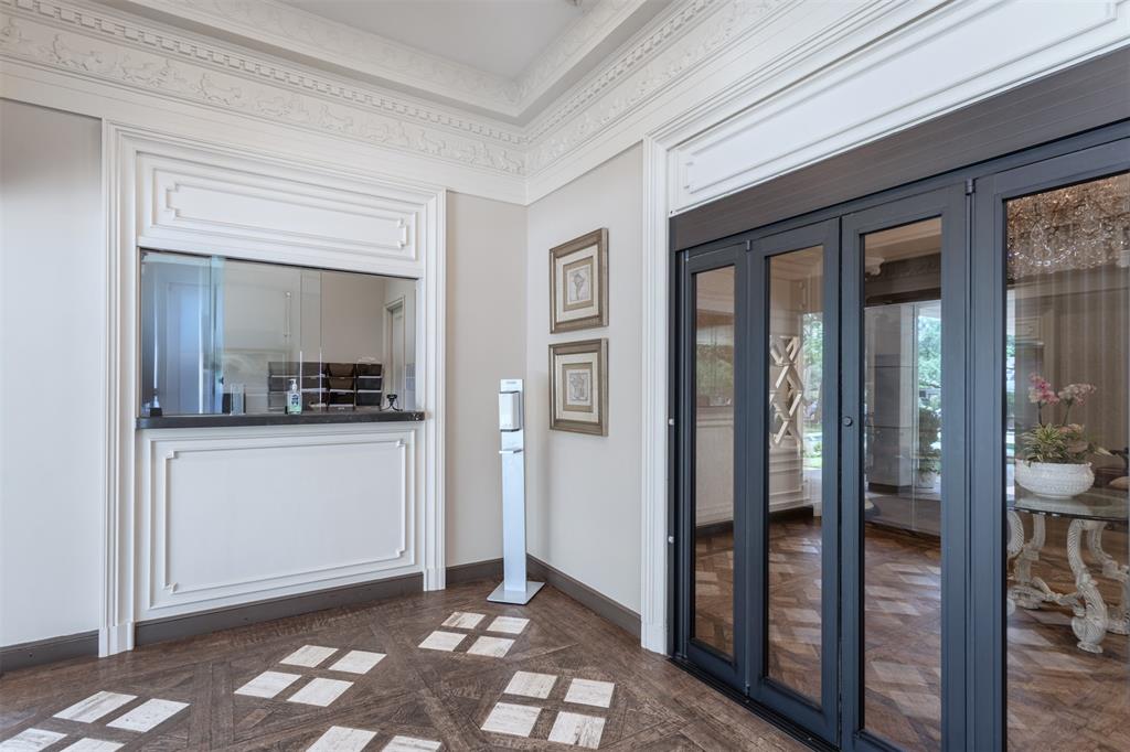 Athena Condo - Residential