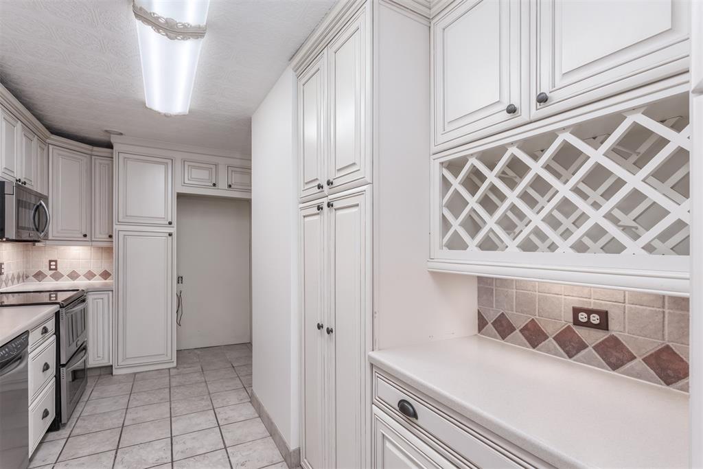 Athena Condo - Residential
