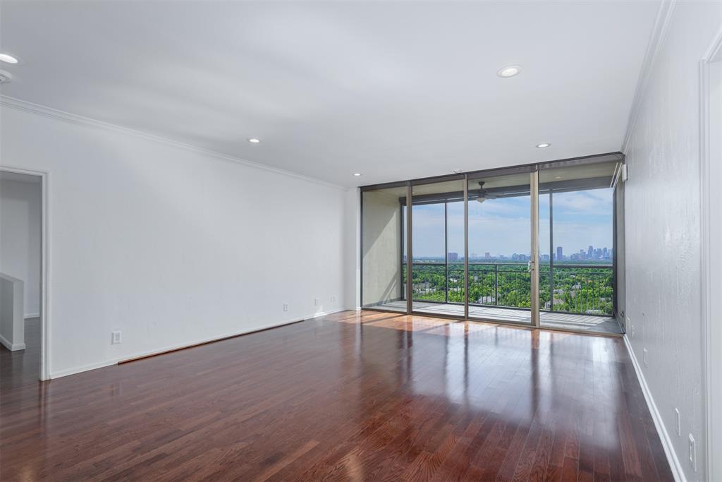 Athena Condo - Residential