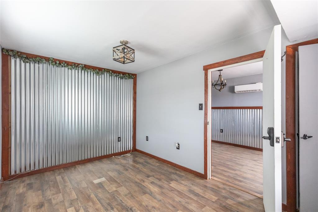 Farrington Marketing - Commercial Sale