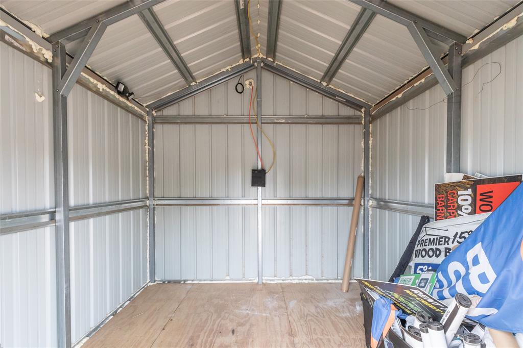 Farrington Marketing - Commercial Sale