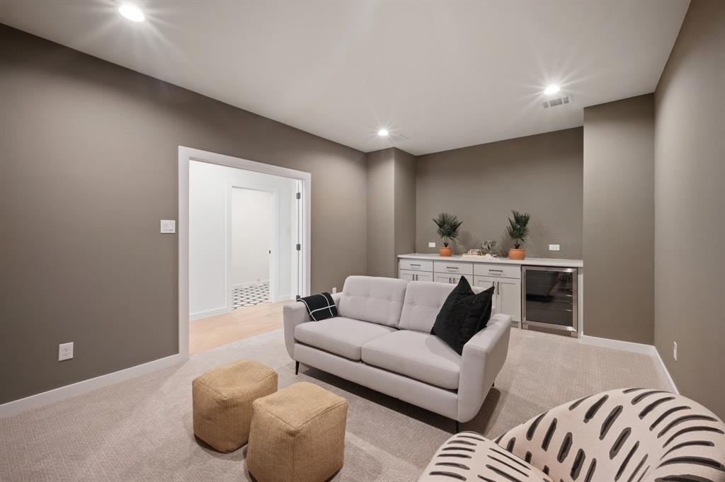 Hal Moseleys - Residential