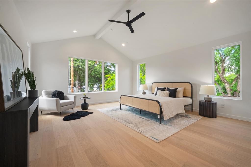 Hal Moseleys - Residential