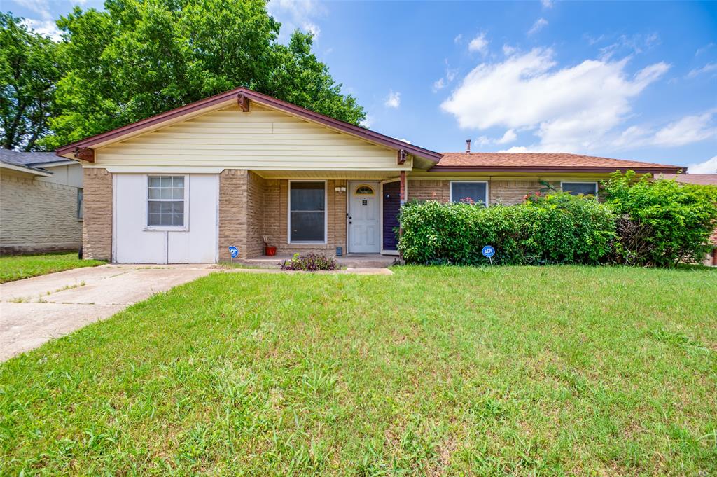 Welcome to this 3-bedroom, 1.5-bath home located in Dallas, offering 1,364 sq ft of living space and plenty of potential. Built in 1971, this home features a functional layout ideal for everyday living. The converted garage provides additional living space, perfect for a second living area, game room, or home office. 

Property offers great potential and will benefit from cosmetic updates-ideal for buyers ready to make it their own or investors looking for their next project. Conveniently located near local schools, shopping, and dining, this home combines potential with a desirable location.