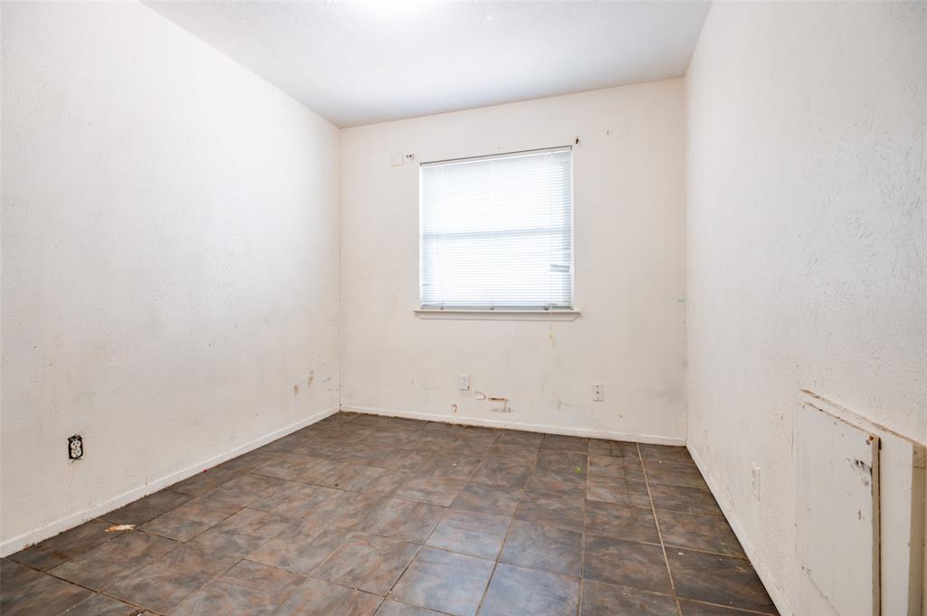 Highland Hills 17 - Residential