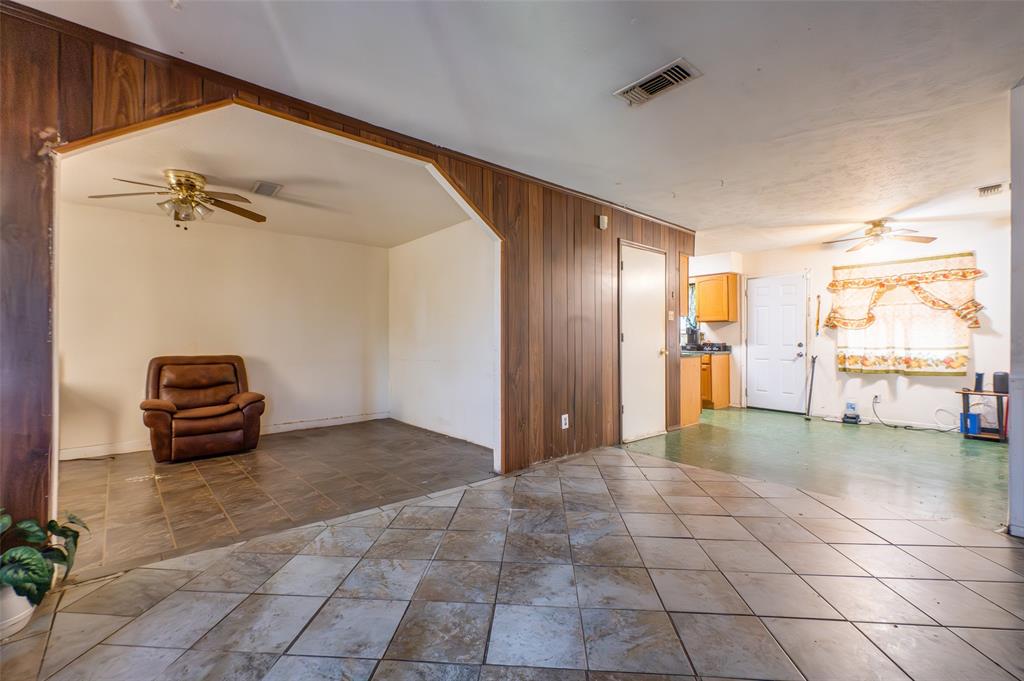 Highland Hills 17 - Residential