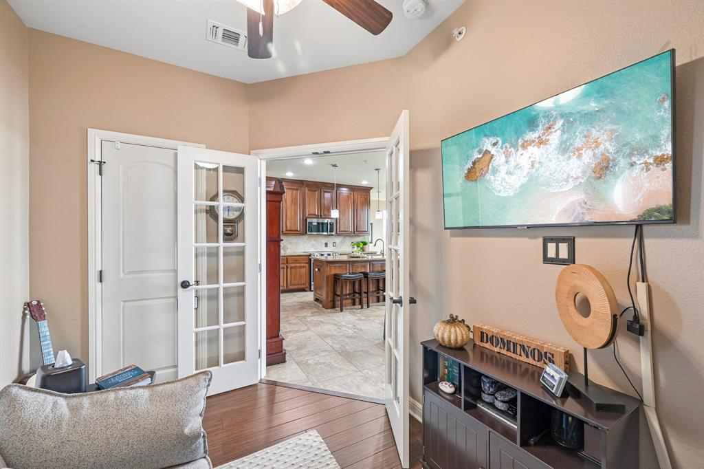 The Lodge Of Granbury - Residential