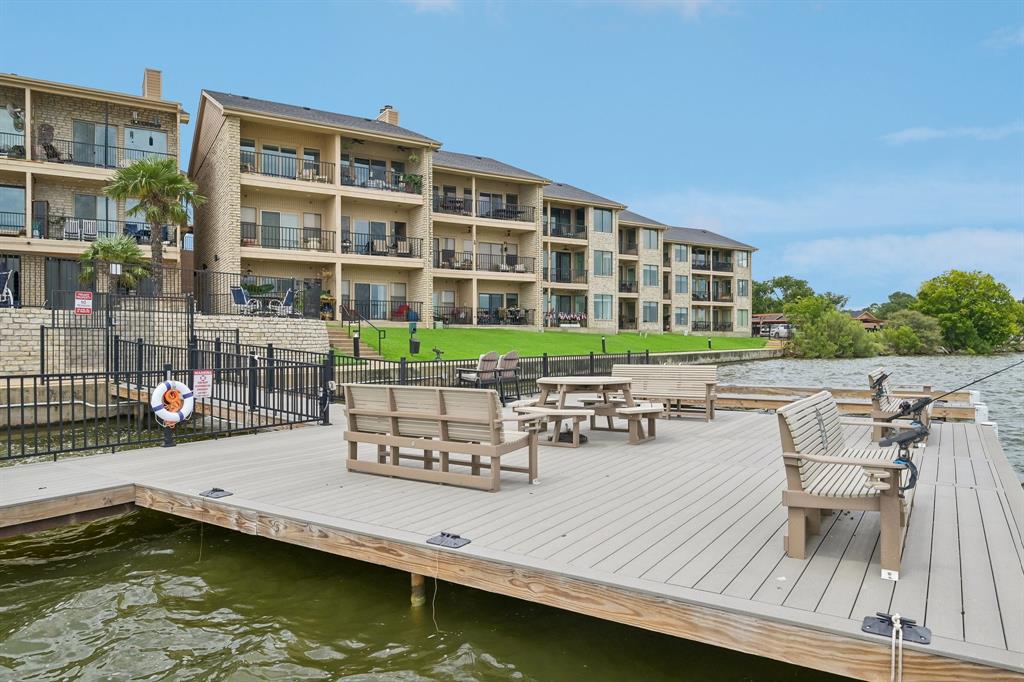 The Lodge Of Granbury - Residential
