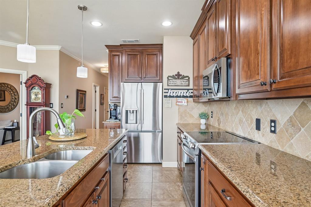 The Lodge Of Granbury - Residential