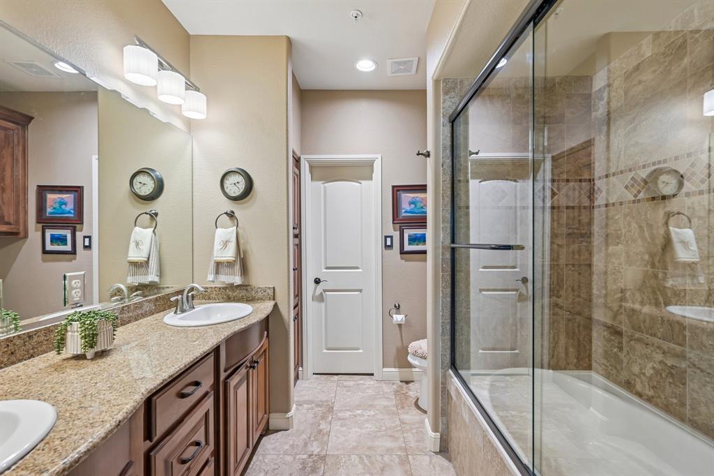 The Lodge Of Granbury - Residential